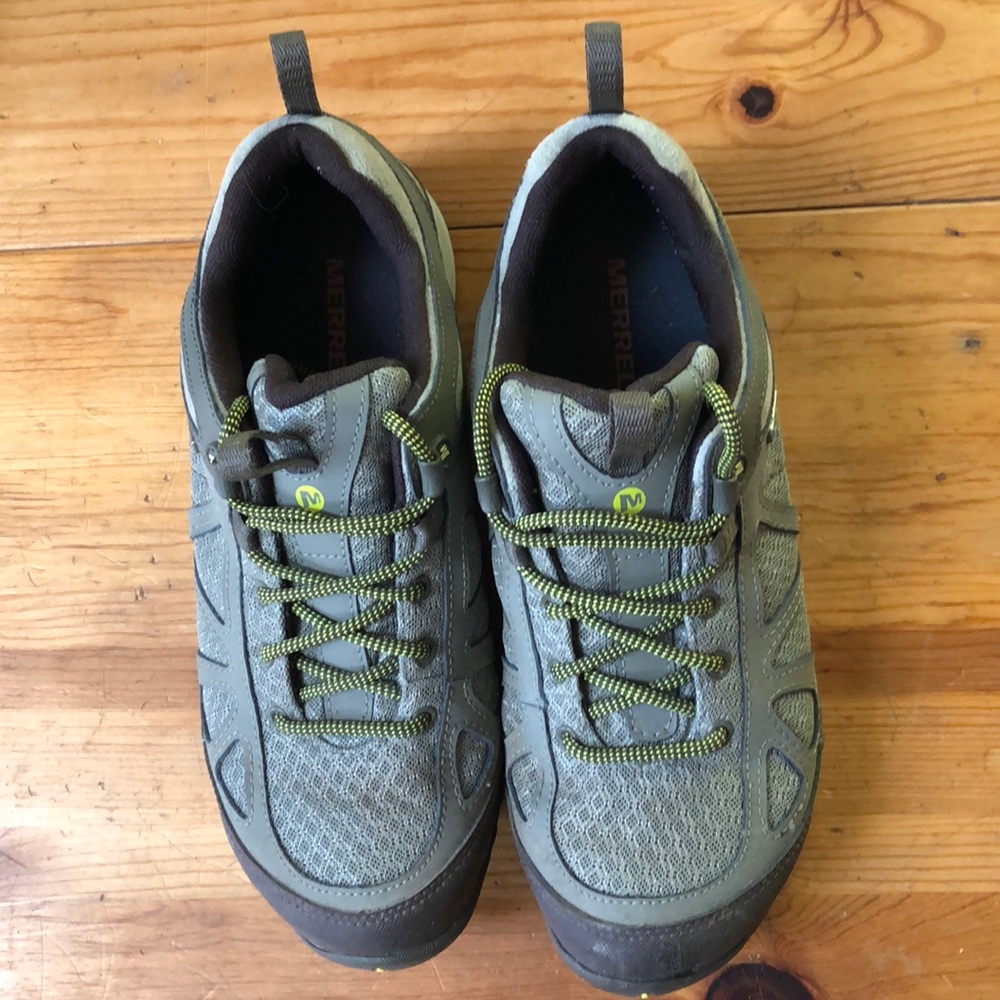 Merrell hiking boots women’s 9.5